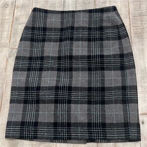 Petite Talbots Plaid Pencil Skirt Wool Blend Grey Black Excellent Condition 4P